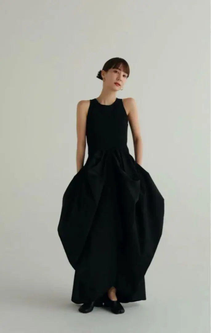 2025年最新】Louren docking cocoon dressの人気アイテム - メルカリ