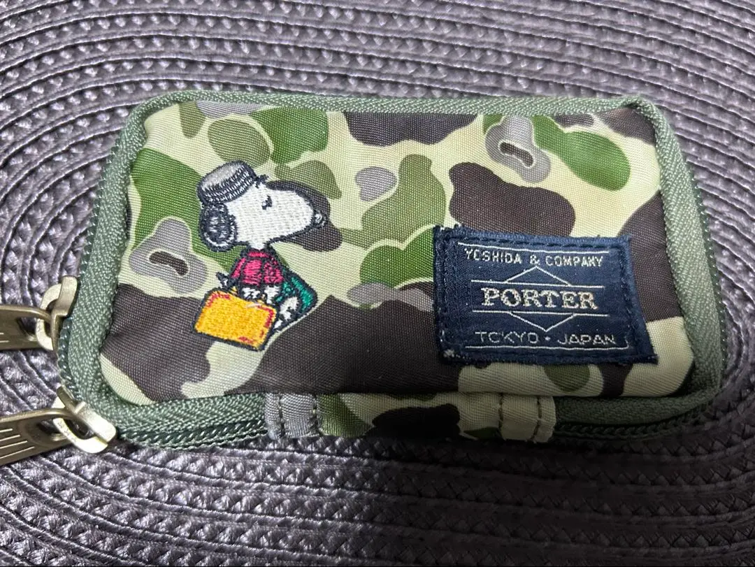 ポーター　キーケース　スヌーピー　コラボ　ネイビー　日本製 PORTER × SNOOPY コラボ キーケース ネイビー｜Yahoo!フリマ（旧