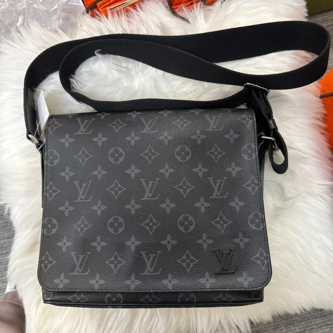 【極美品】ルイヴィトン　エクリプス　ディストリクト　ショルダーバッグ　トート imgrc0100919318.jpg