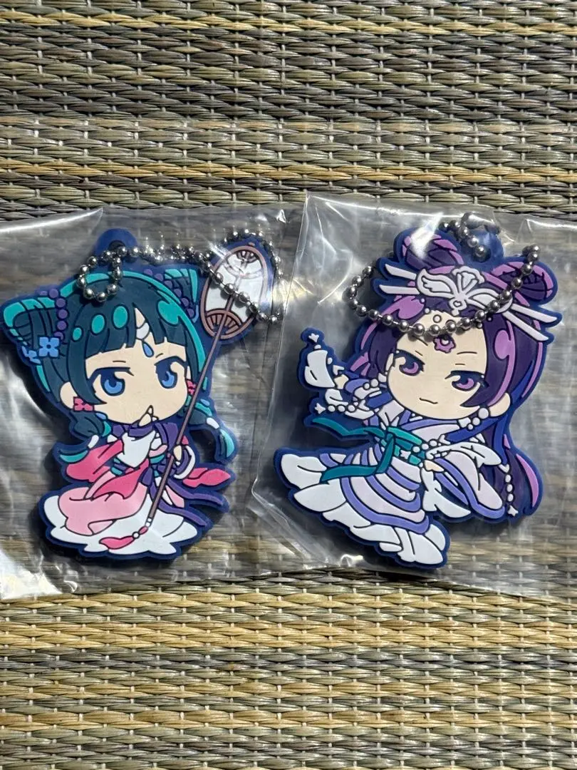 Thumbnail of The Apothecary Diaries Keyholder Set