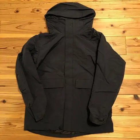 Thumbnail of UNIQLO Seamless Down