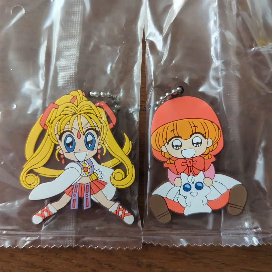 Thumbnail of Ribbon Capsule Rubber Mascot: Akazukin Chacha & Kamikaze Kaitou Jeanne