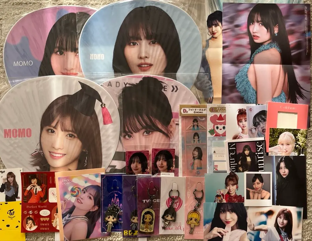 2025年最新】twice モモ トレカ まとめ売りの人気アイテム - メルカリ