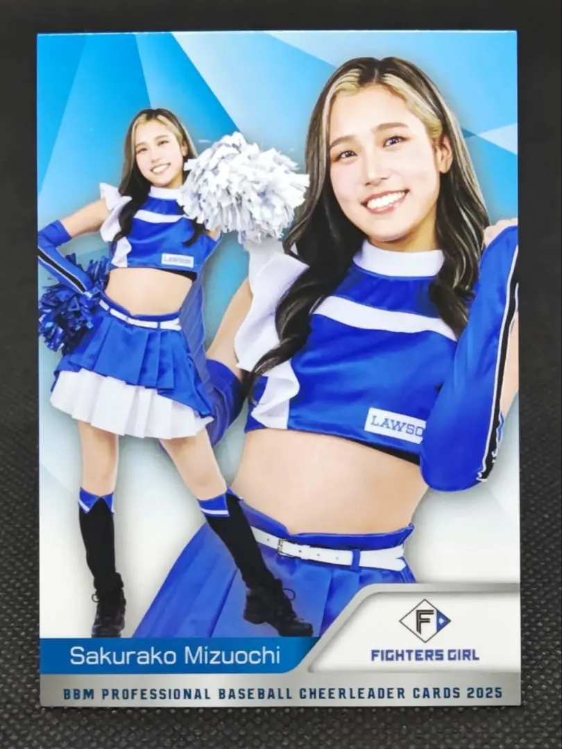 Thumbnail of Momoko Mizuochi, Japan-Fighters Girls, BBM 2025 Cheerleader Card
