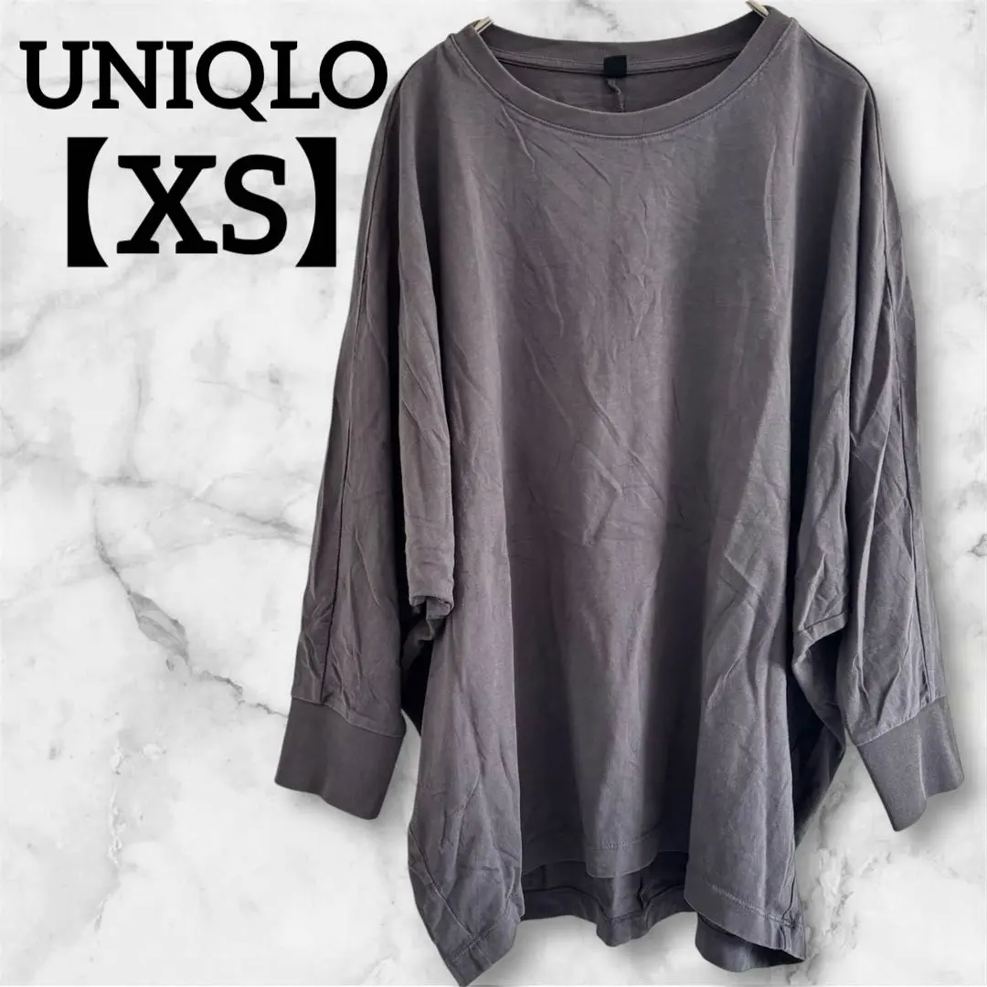 Thumbnail of UNIQLO [XS] Dark Gray Long Sleeve T-shirt Dolman Sleeve Vintage