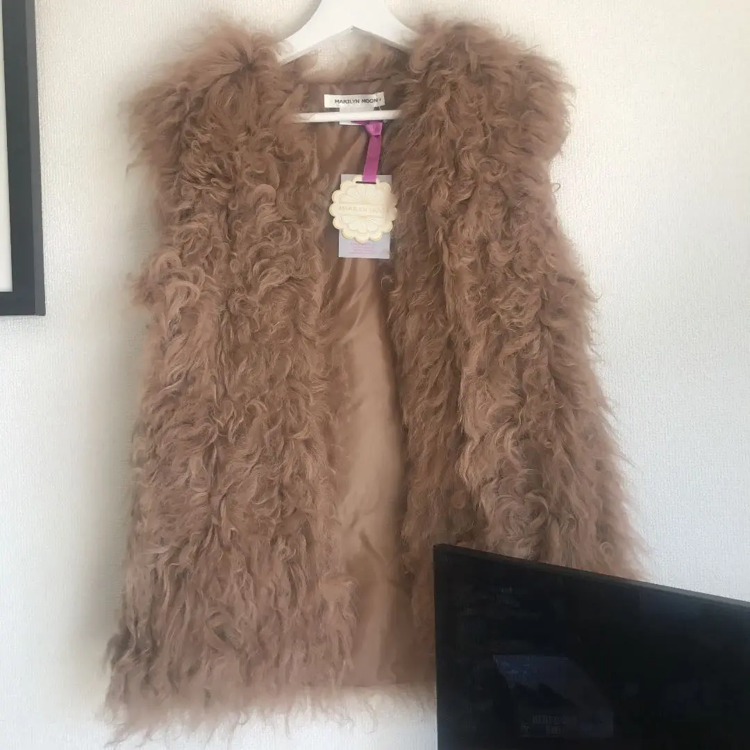 MARIL MOON ニットジレ　美品 MARIL MOON ニットジレ美品