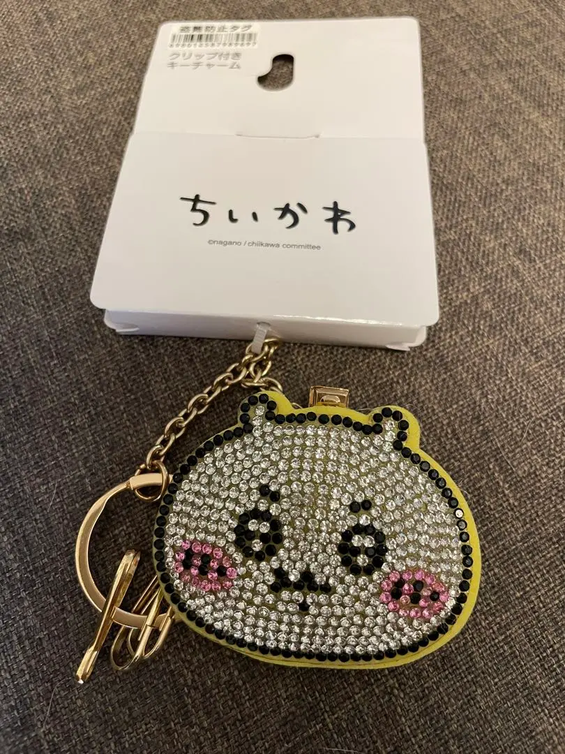 Thumbnail of Chikawa Shimamura Clip-on Key Charm Chikawa Rhinestone