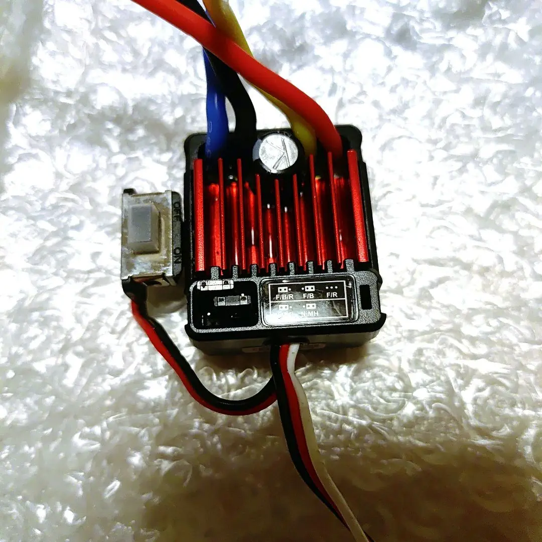 フタバ　プロポセット（3PL-2.4G MC331CRアンプ付セット） フタバ 3PL-2.4G MC331CRアンプ付セット