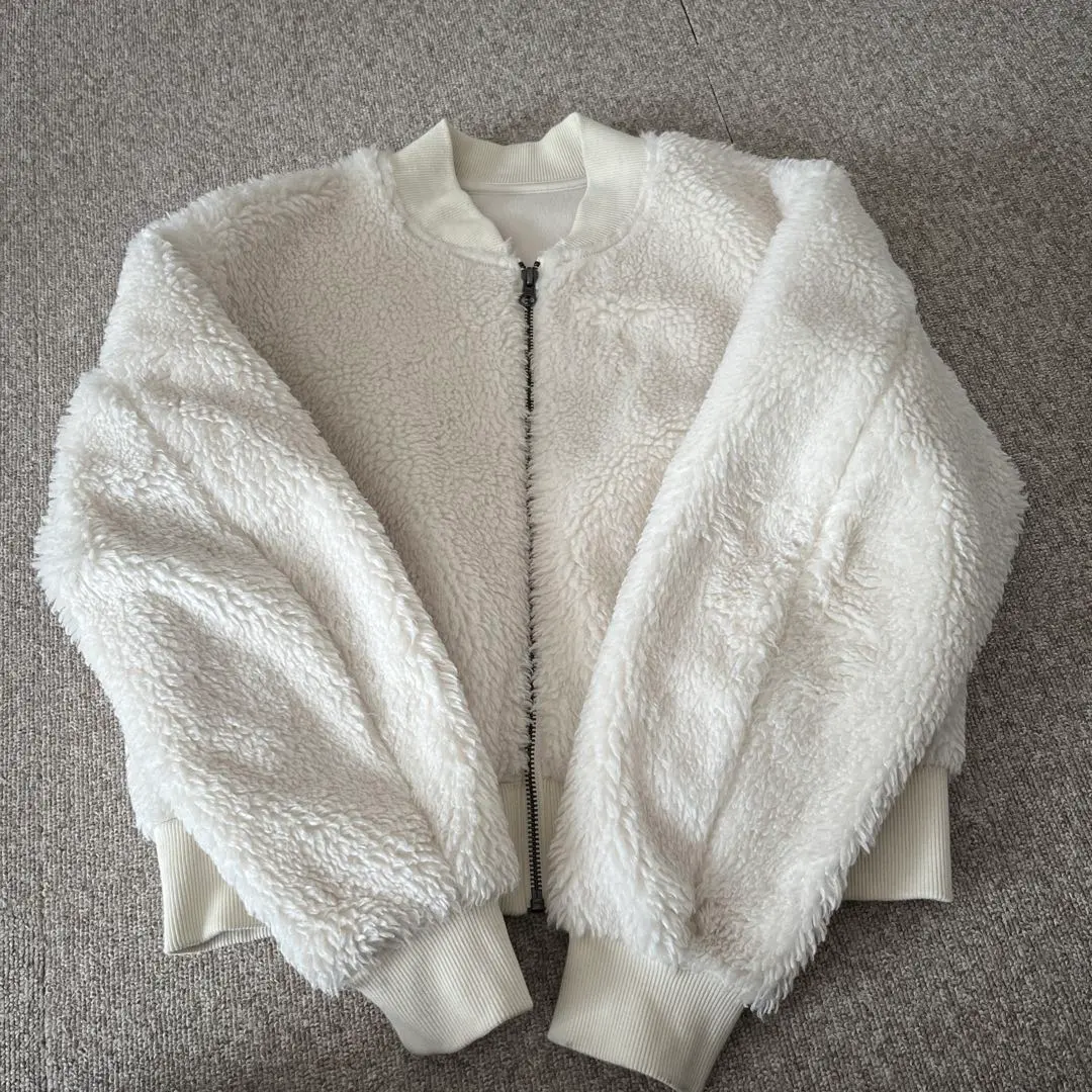 Thumbnail of UNIQLO White Fleece Jacket 36