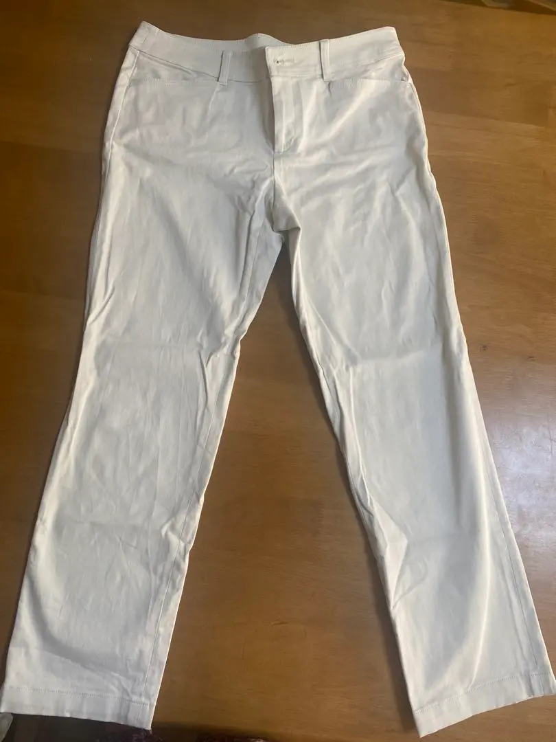 Thumbnail of ensuite pants