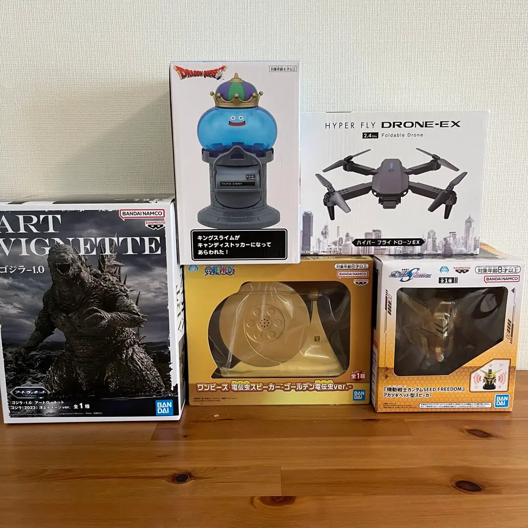 Amazon.co.jp: 電伝虫 フィギュア ワンピース セット 同人グッズ