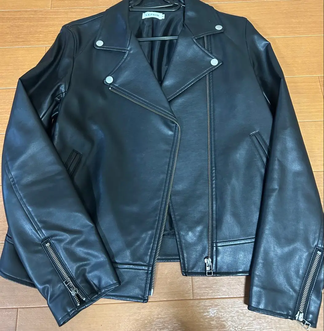 レプシィム　2ＷAＹフェイクレザージャケット　美品☆ 2WAYフェイクレザーブルゾン 282295（ブルゾン）｜LEPSIM