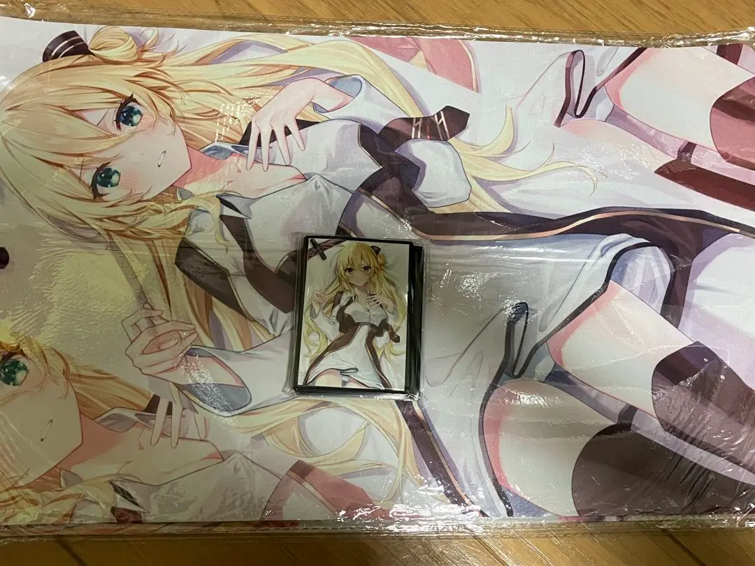 ミッドナイトブルー　制服　閃刀姫　レイ　ロゼ　スリーブ　プレイマット Amazon | ミッドナイトブルー 遊 戯 王 閃刀姫レイ ロゼ 水着