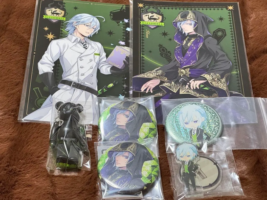 Thumbnail of Twisted Wonderland Silver Set