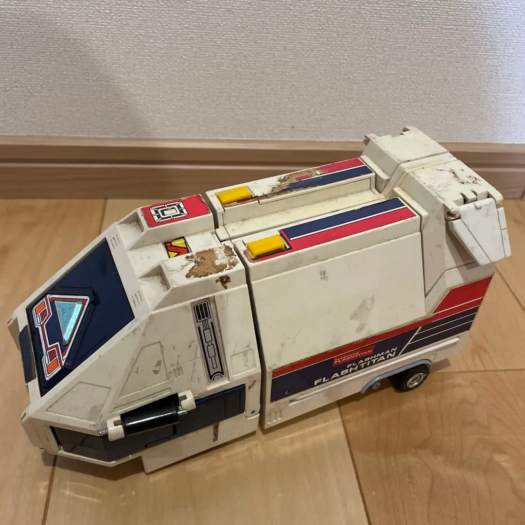 当時物 バンダイ フラッシュマン フラッシュタイタン 頭部パーツ