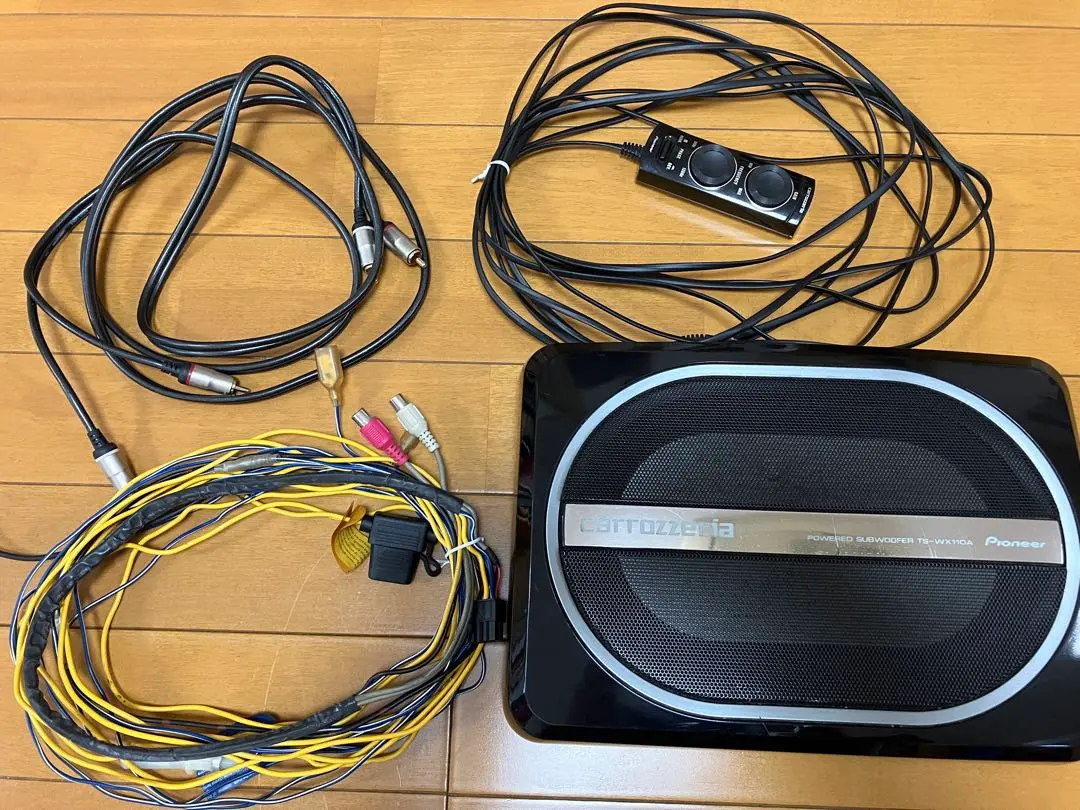 カロッツェリア パワードサブフーファー　TS-WX110A リモコン付き carrozzeria | TS-WX110A | カーオーディオ