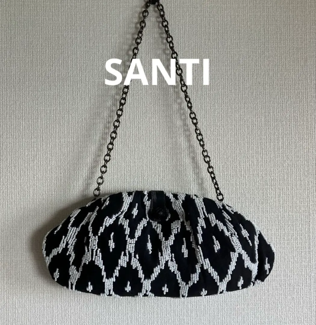 SANTI パーティーバッグ ビジュー付き　クラッチ　バッグ　美品　神崎恵 SANTI パーティーバッグ ビジュー付き クラッチ バッグ 美品
