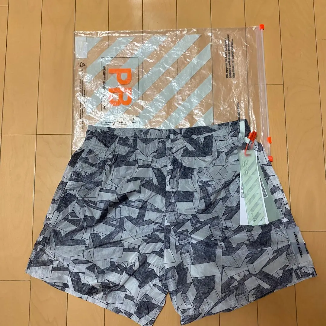 新品未使用★オフホワイト・アイコンロゴデザイン スイムパンツ(M) m33059115173_1.jpg?1711117777