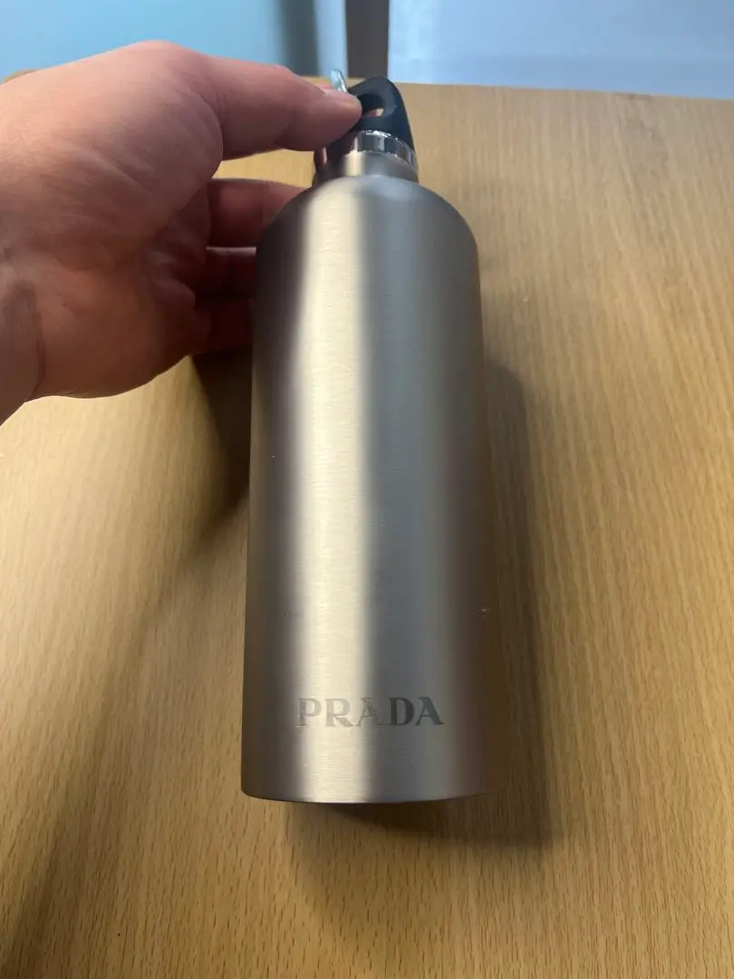 新品未使用 PRADA プラダ ウォーターボトル タンブラー 水筒
