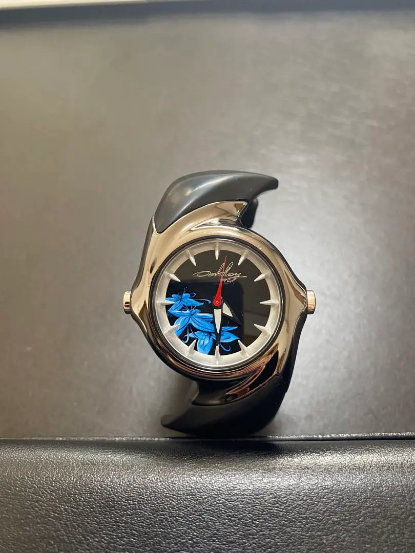 OAKLEY DETONATOR 稼働品 デトネーター クロノグラフ シルバー OAKLEY DETONATOR 稼働品 デトネーター クロノグラフ シルバー