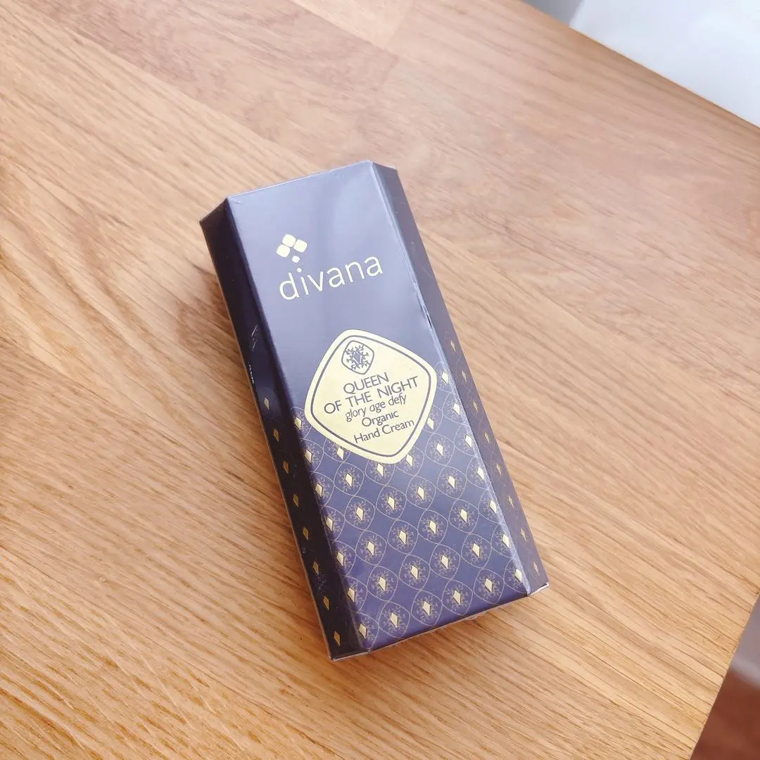 divana ZeeNuNew ハンドクリーム　10g*6 divana ZeeNuNew ハンドクリーム 10g*6 - メルカリ