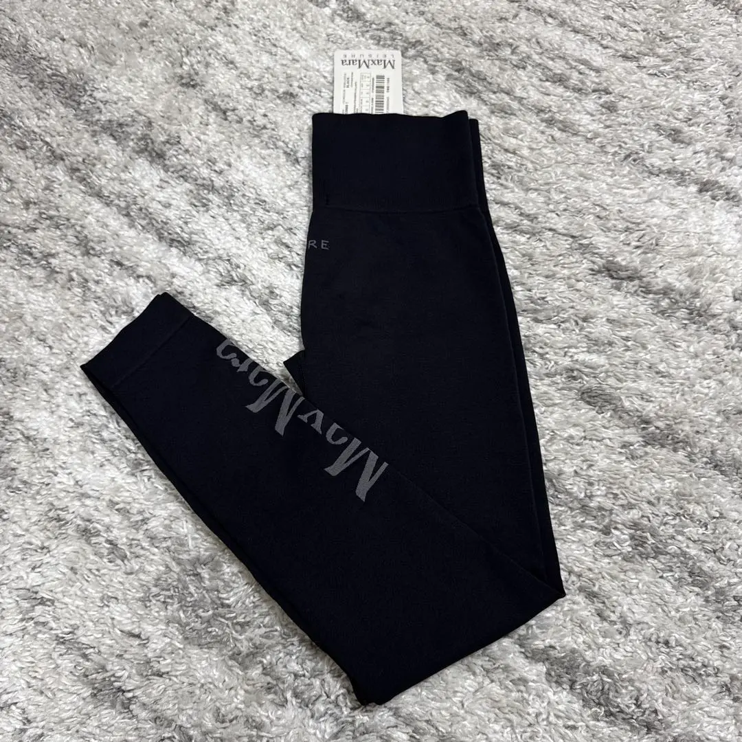 本日お値下げ中❣️Max Mara❤️レギンス❤️ Max Mara(マックスマーラ) スパッツ・レギンス(レディース