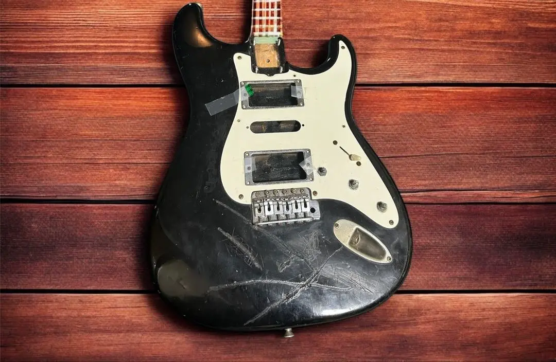 Fernandes FST-75 石ロゴ 1970年代 ストラトキャスター Fernandes FST-75 石ロゴ 1970年代 ストラトキャスター 楽器・機材