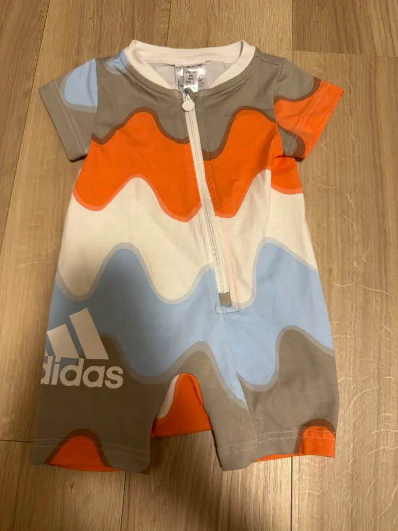 adidas marimekko ロンパース　ジャンプスーツ　ウニッコ　80 選ぶなら マリメッコ アディダス ジャンプスーツ 80サイズ