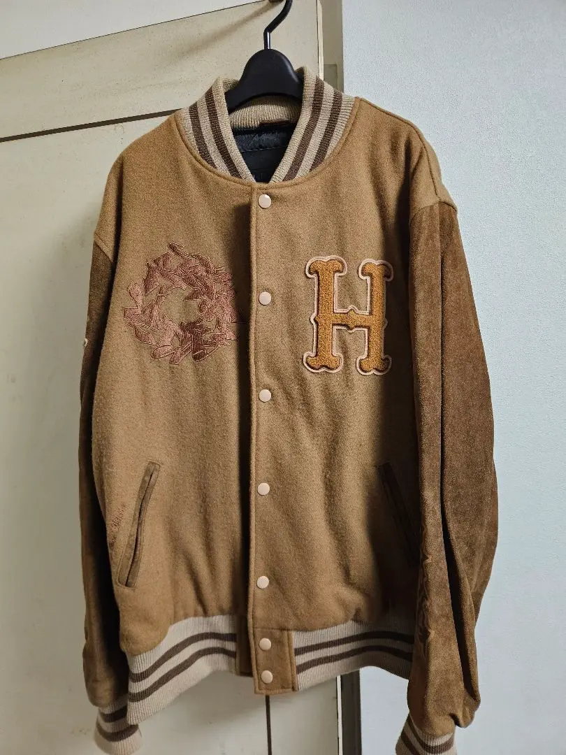 マスターピース HECTIC 袖革 レザー スタジャン バーシティジャケット M マスターピース HECTIC 袖革 レザー スタジャン バーシティ