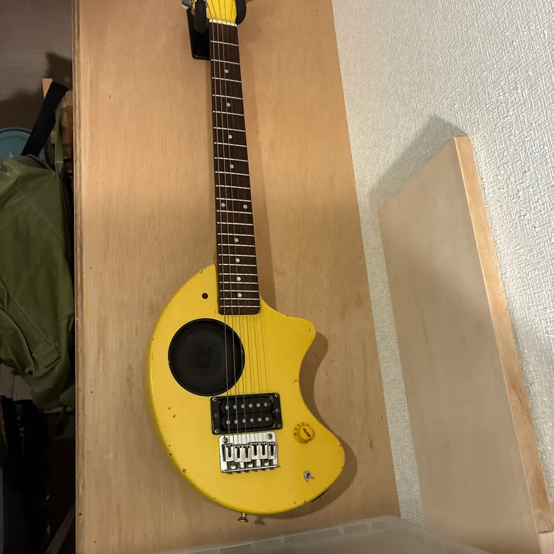 FERNANDES ZO-III 　ZO-3 ゾーさん　黄 FERNANDES ZO-3シリーズ アンプ内蔵エレクトリックギターZO-3