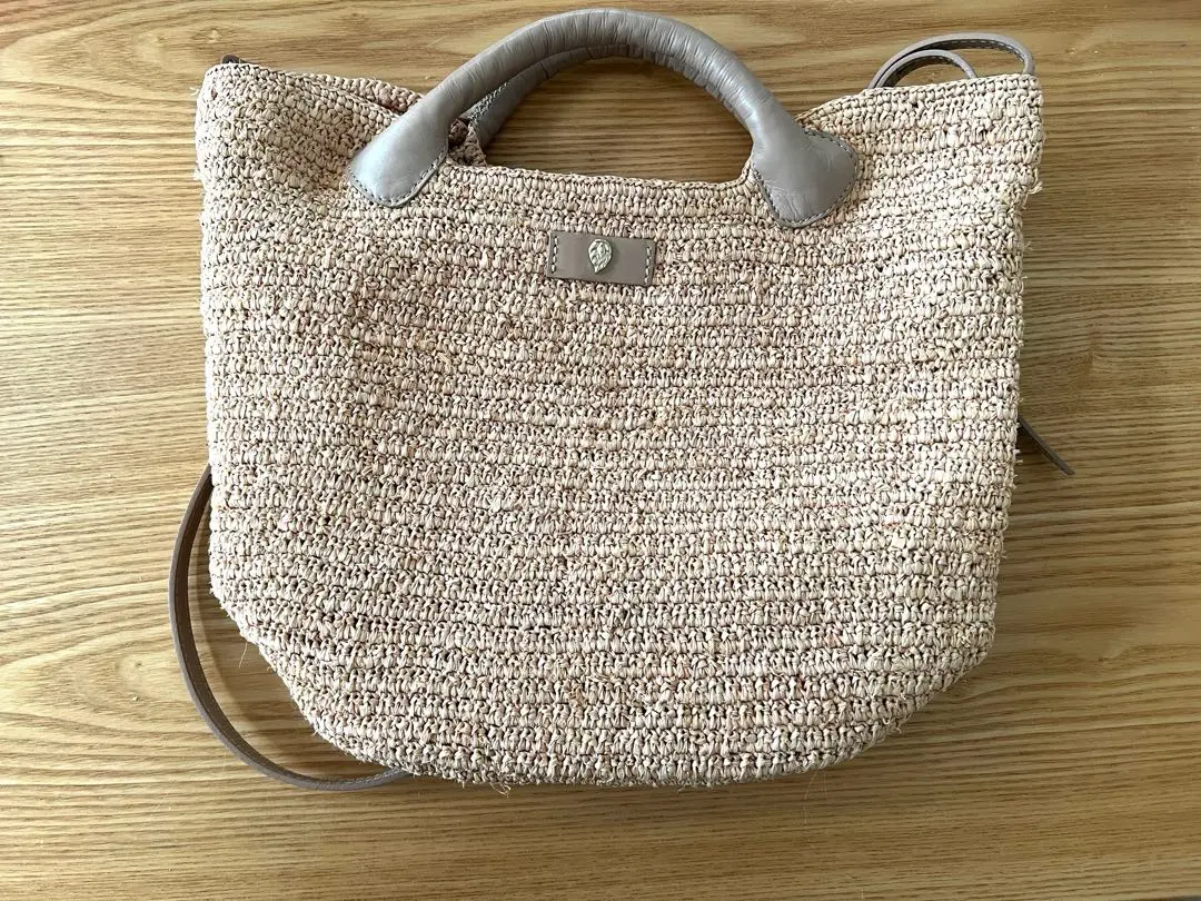 美品♥✨️ヘレンカミンスキー Cassia S 2way ブラック 黒 Helen Kaminski HELEN KAMINSKI ヘレンカミンスキー カゴバッグ