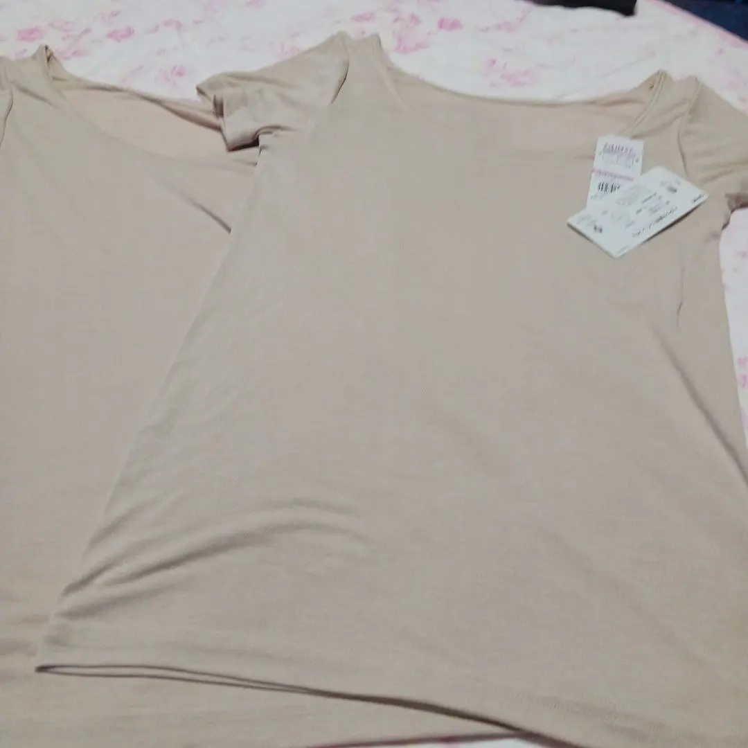 Thumbnail of New Gunze Acedron sweat-absorbing 2-sleeve innerwear, size L, 2 pieces