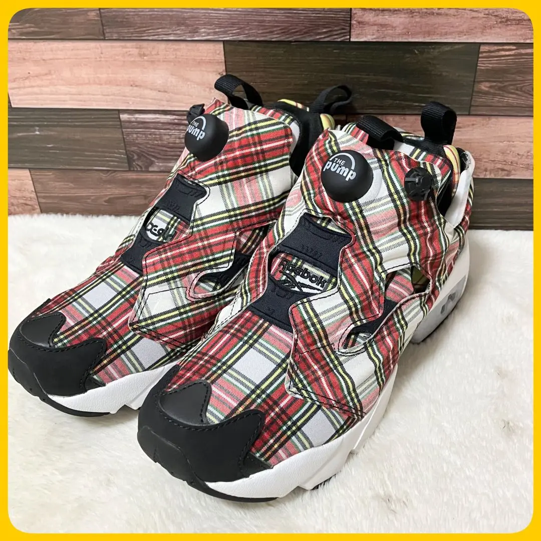 X-girlとReebokが約5年ぶりのコラボ！タータンチェック柄の