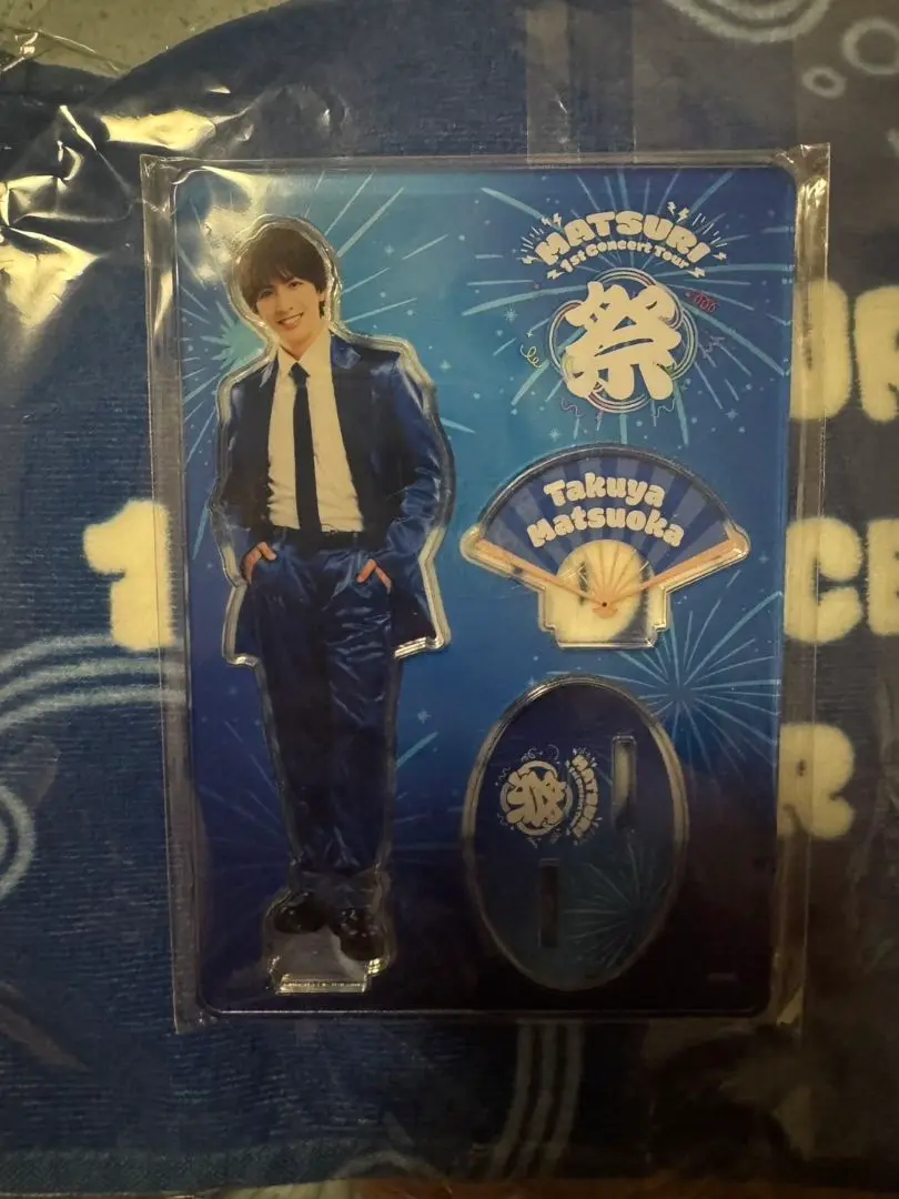 松岡卓弥 缶バッジ、アクスタ、ラッキーコインセット 2025年最新】松岡卓弥 アクスタの人気アイテム - メルカリ