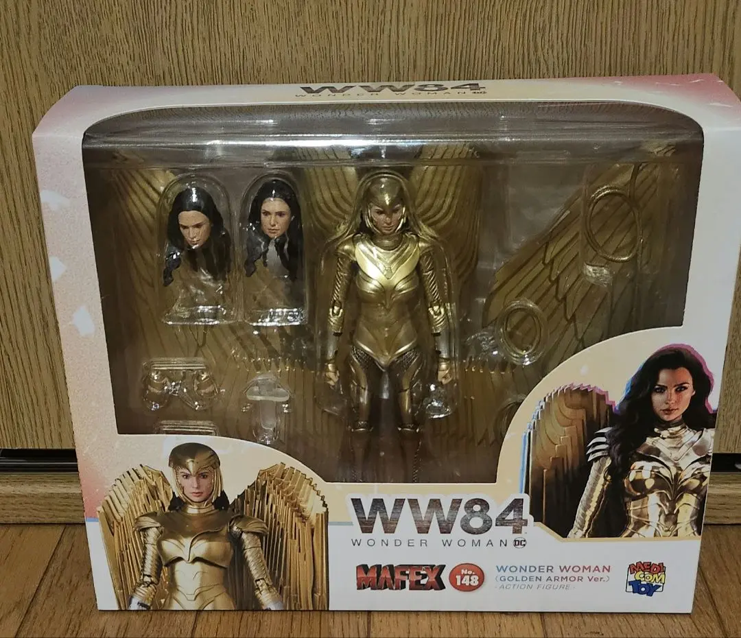 マフェックス　ワンダーウーマン　NO.048 未使用品 Amazon.co.jp: MAFEX マフェックス WONDER WOMAN 『ワンダー