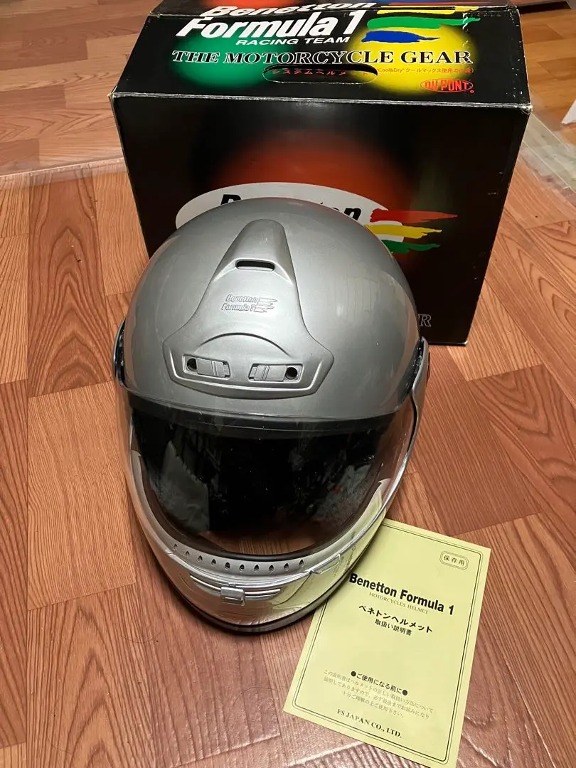 【未使用保管品】BENETTON  FORMULA1 ジェットヘルメット レッド 2025年最新】ヘルメット ベネトンの人気アイテム - メルカリ