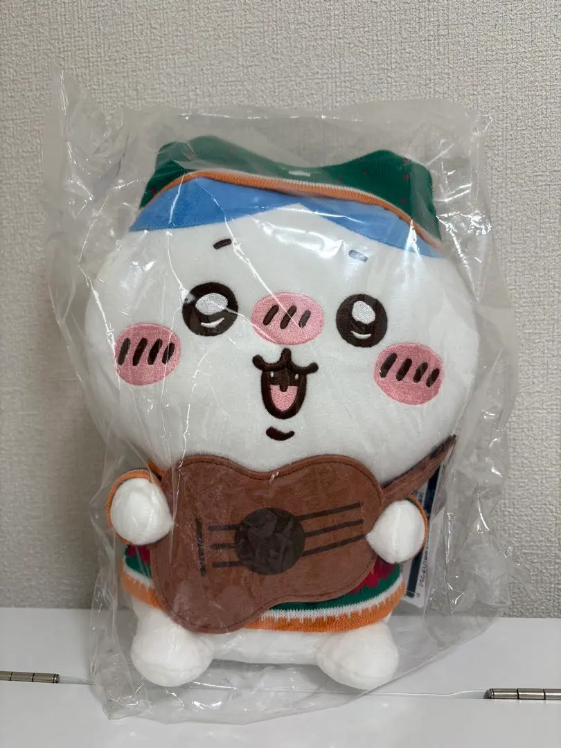 Thumbnail of Chikawa Enimai Lottery B Prize Hachiware Plushie