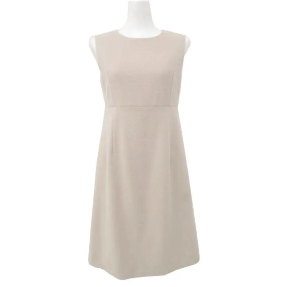 Thumbnail of New FOXEY, retail price 200,000 yen, 100% cashmere dress