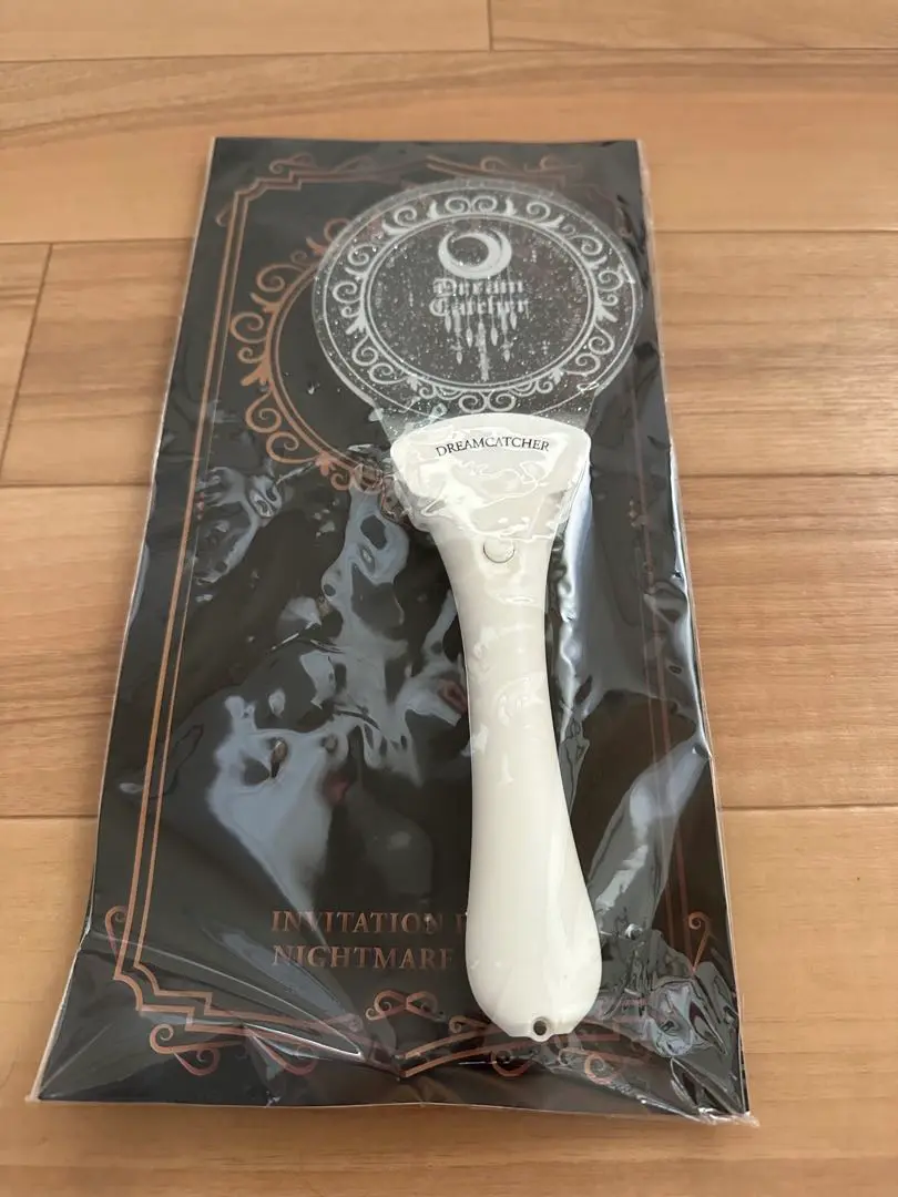 Dreamcatcher Dreamworld ペンライト Amazon.co.jp: DREAMCATCHER - OFFICIAL LIGHTSTICK VER.1 公式