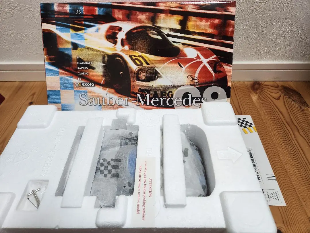 ☆本日、限定価格！￼エグゾト 1/18 ザウバー メルセデス C9