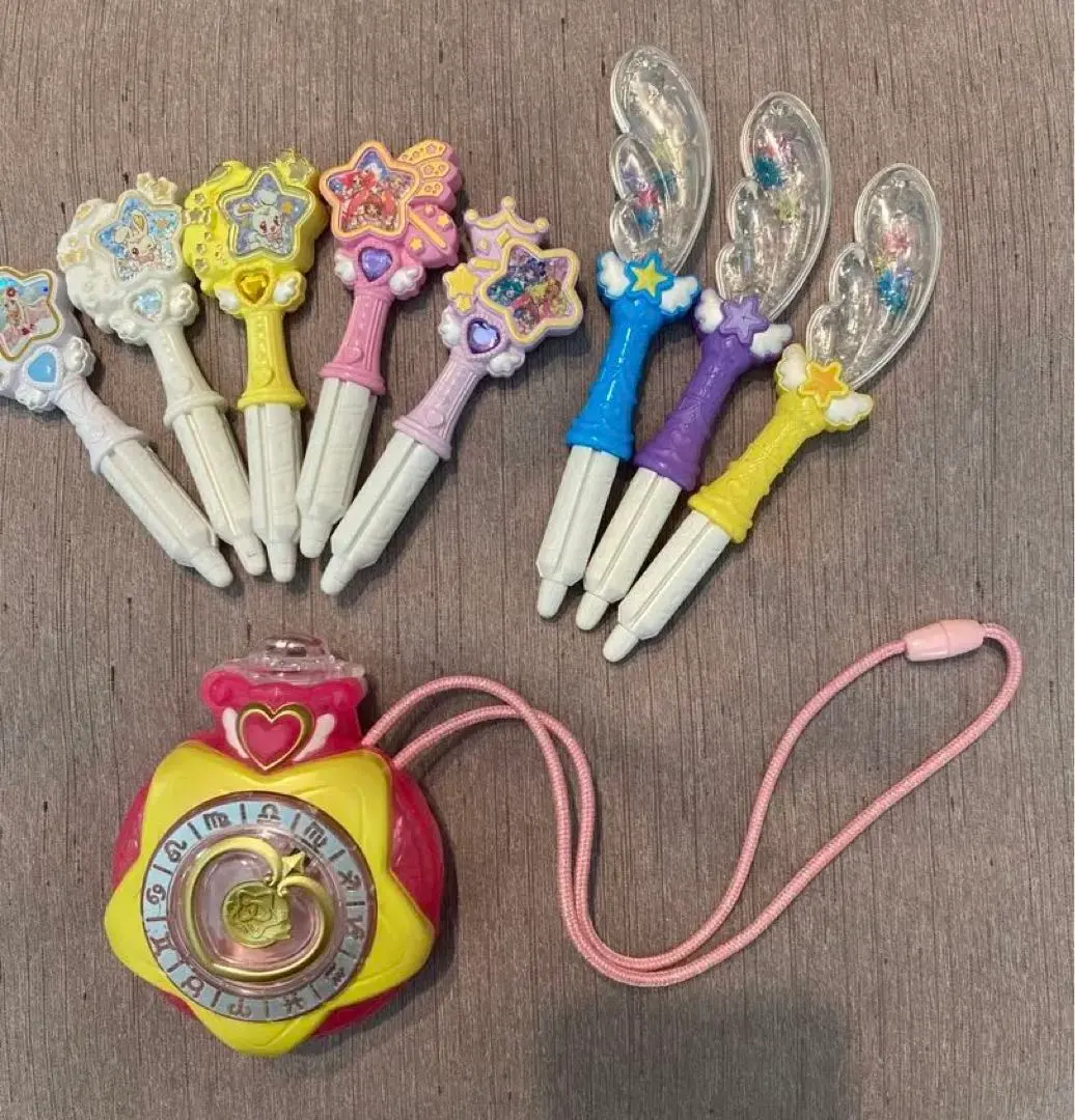 星光⭐閃亮 抱抱！光之美少女 星光閃耀吊墜 星星色筆8支 的縮圖