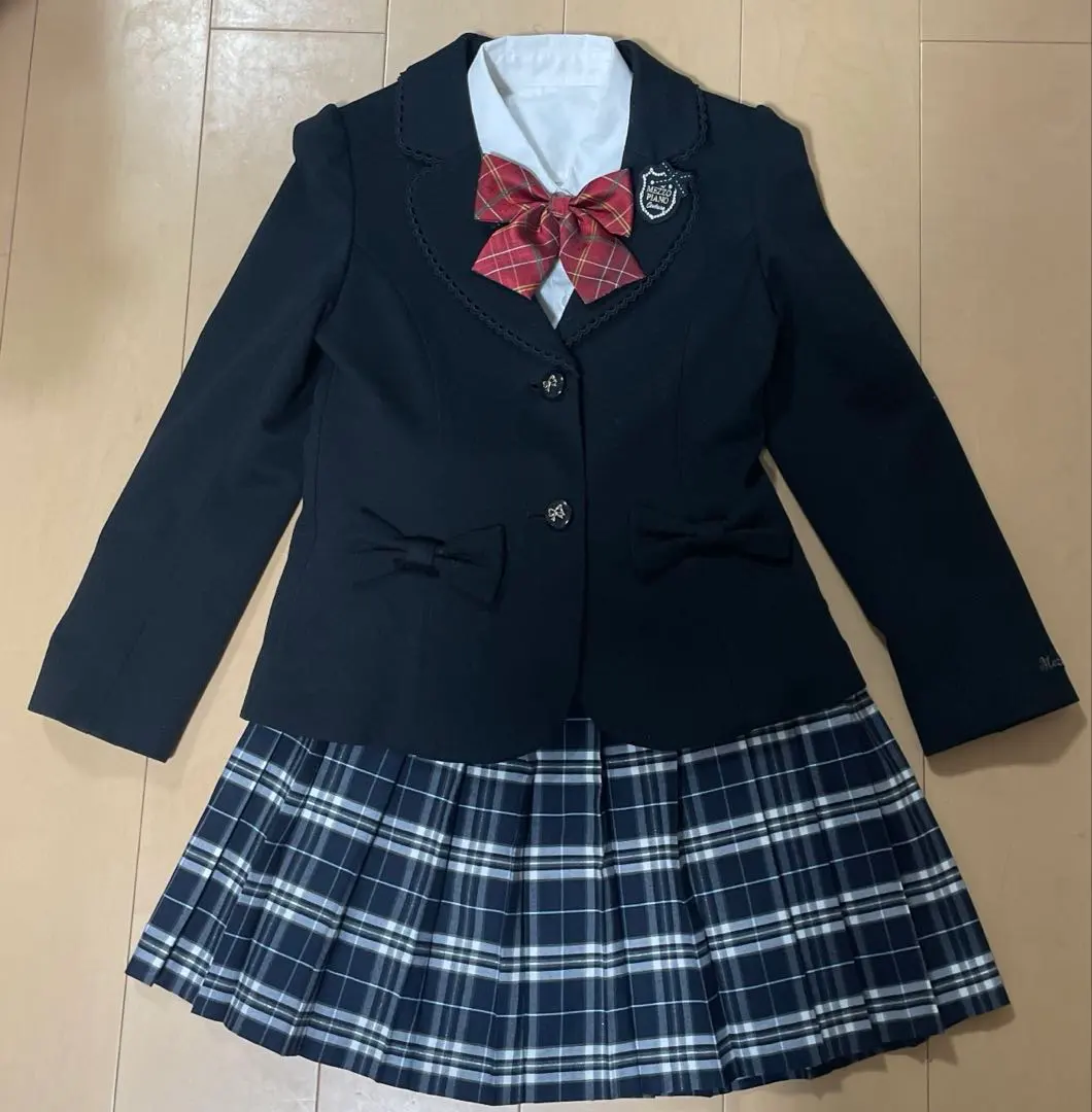 Thumbnail of Mezzo Piano Formal Blazer Graduation Ceremony 150