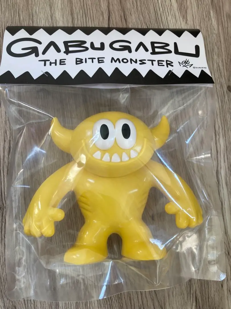 KAMAKIRI GABUGABU ソフビ　シルバーラメ　200体限定 2025年最新】KAMAKIRIガブガブの人気アイテム - メルカリ
