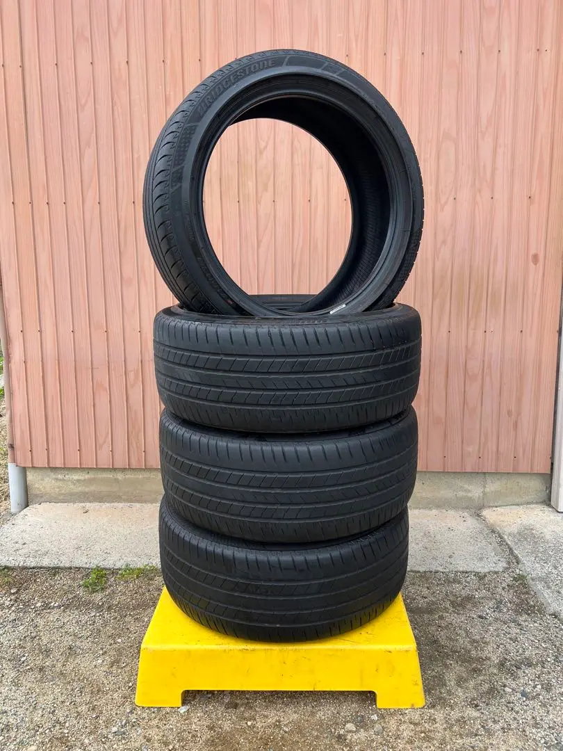 ブリヂストンレグノgr001.225/45R18.18年製．深山　4本　セット． レグノ（ブリヂストン） ブリヂストン レグノ GR001 225/45R18