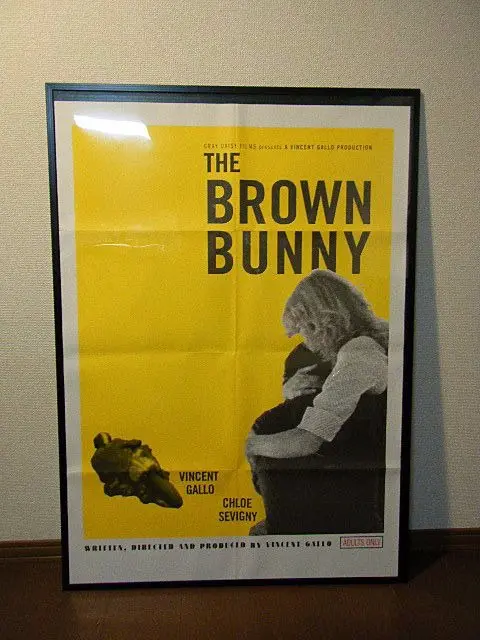 ブラウンバニー　the brown bunny　額装 特大 ポスター Yahoo!オークション - 新品ポスター 『ブラウン・バニー』（The