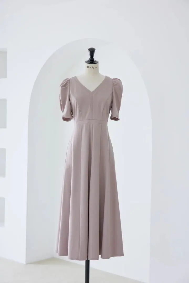 【新品未使用】Herlipto Puff Sleeve Jersey Dress Her lip to - 【中古】Herlipto Puff Sleeve Jersey Dressの通販