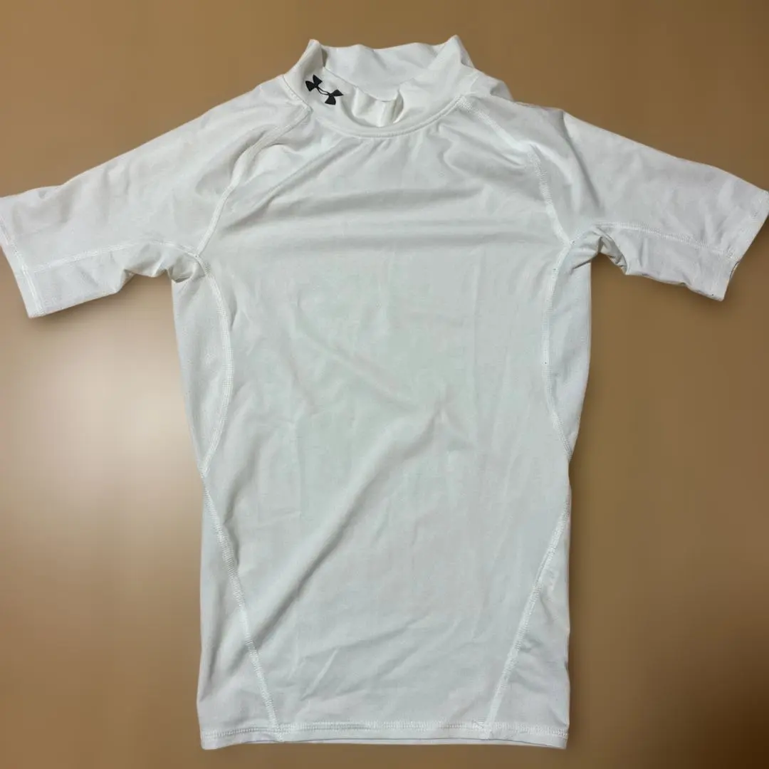 Thumbnail of Under Armour White Short Sleeve Shirt