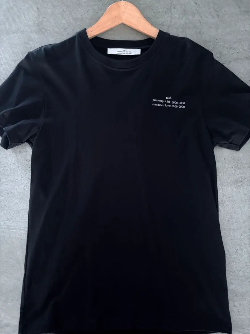 【美品】六 T恤 黑色 即日發貨！ 的縮圖