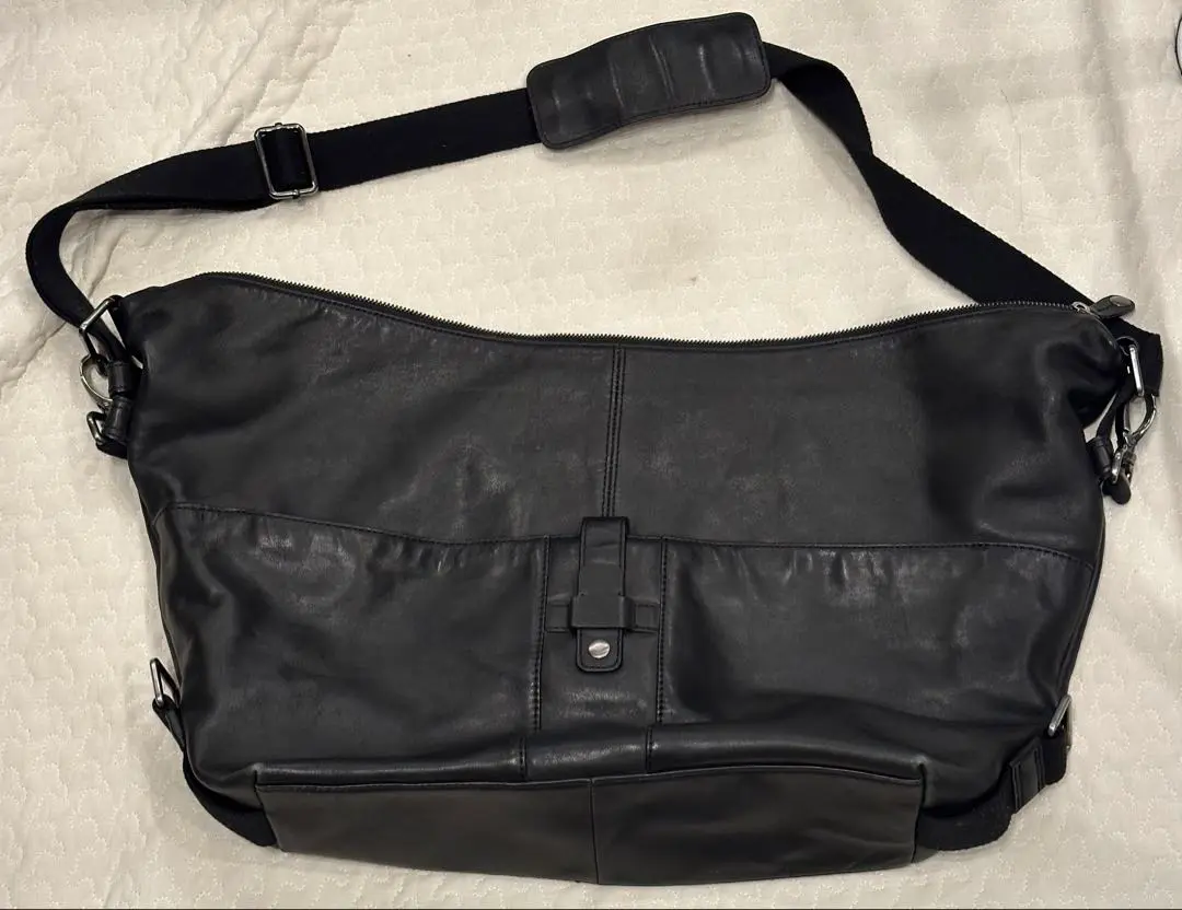 ⭐︎新品・未使用品⭐︎BANANA REPUBLIC MEN’Sメッセンジャーバッグ 90's banana republic メッセンジャーバッグ - メルカリ