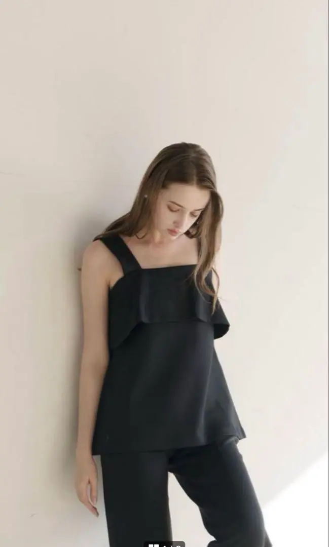 新品未使用 carla カーラ　ビラクビスチェトップス CARLA カーラ ビラクトップス - メルカリ